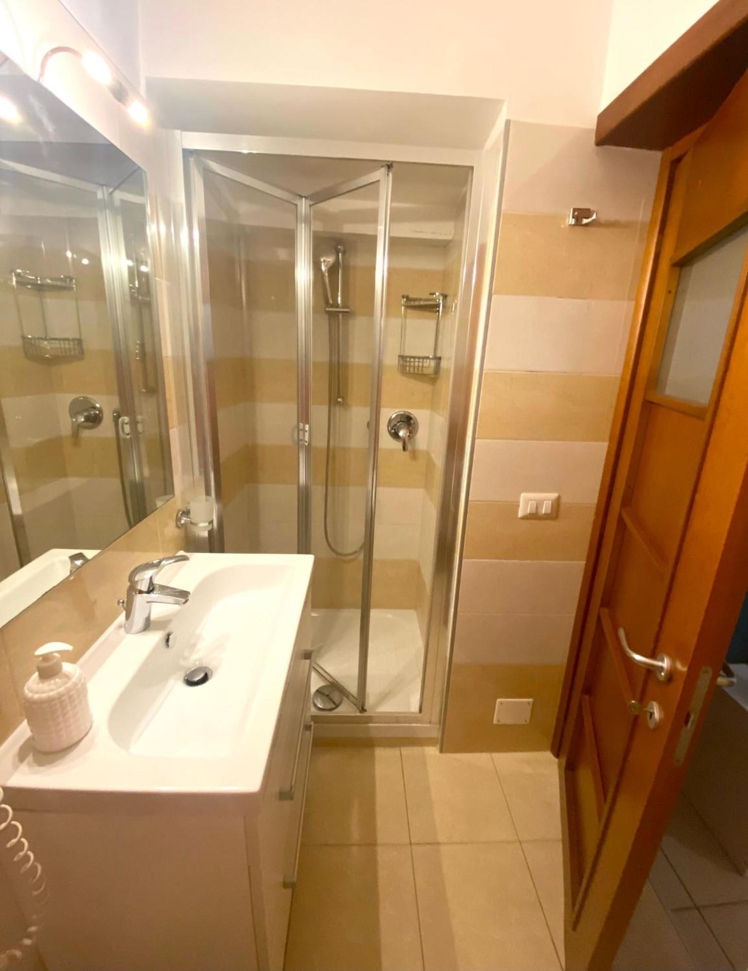 B&B Napoli Duomo Zewnętrze zdjęcie