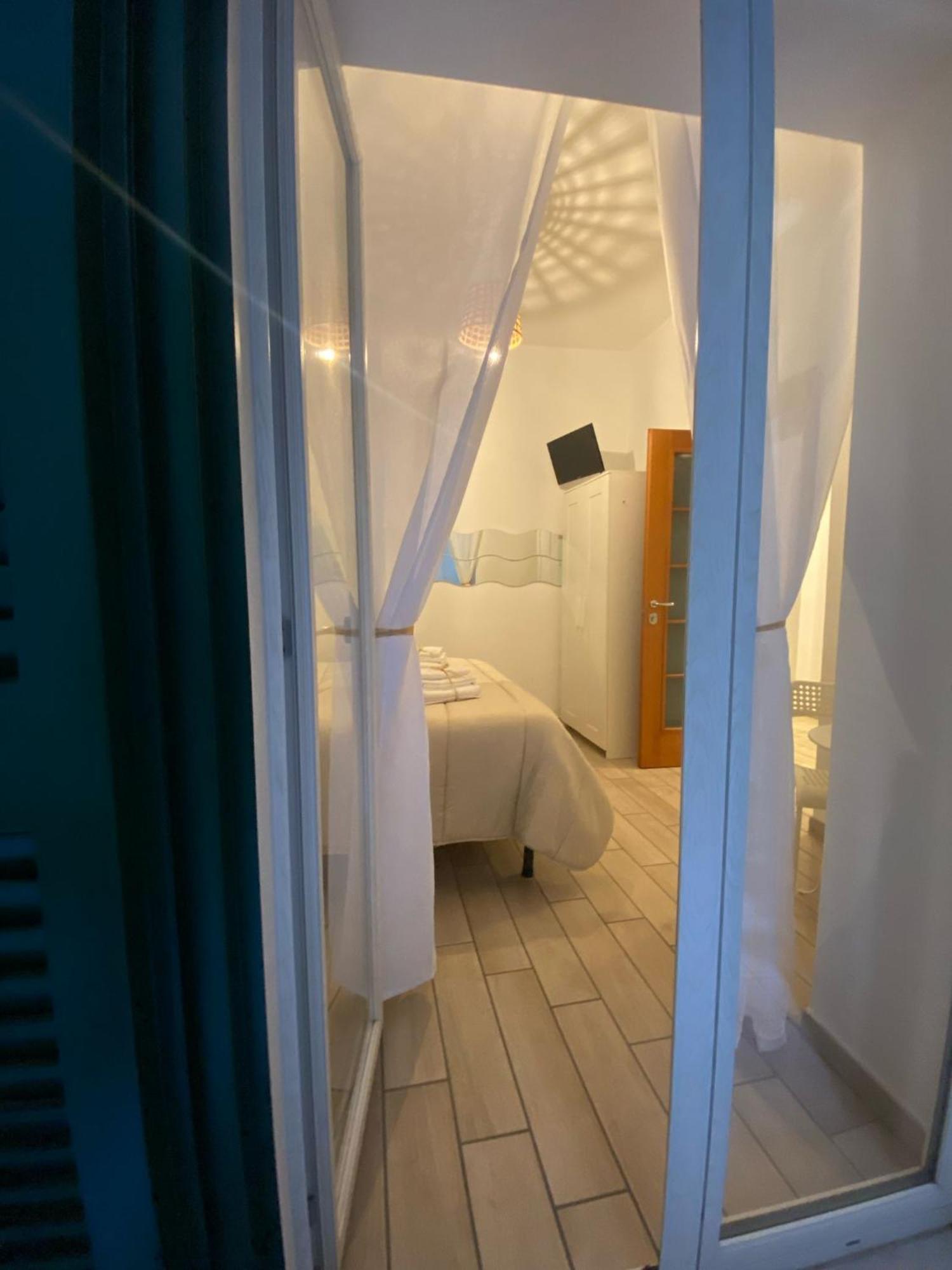 B&B Napoli Duomo Zewnętrze zdjęcie